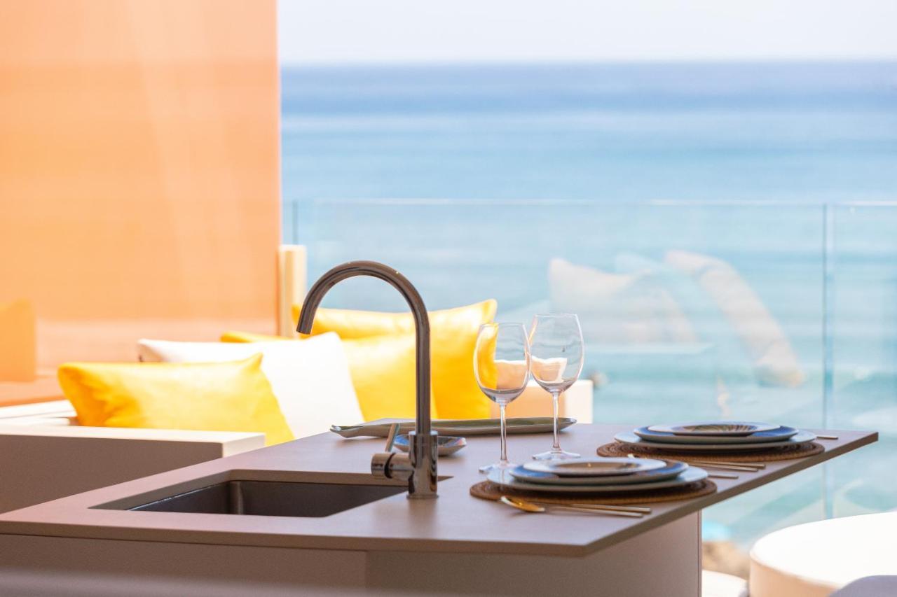 Higueron Rental Beach Club Suites بينالماذينا المظهر الخارجي الصورة